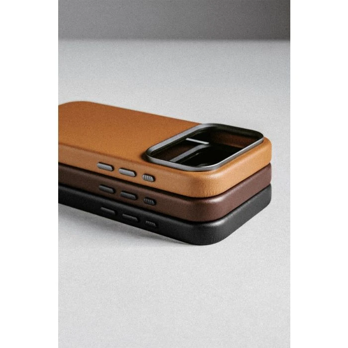 iPhoneアクセサリー NOMAD TRADITIONAL CASE iPhone 17Pro BLK Amazon.com: NOMAD Traditional Leather Case Black Compatible with