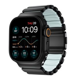 Nomad Stratos Titanium Strap Apple Watch 44mm / 45mm / 46mm / 49mm Black / Icy Blue Glow